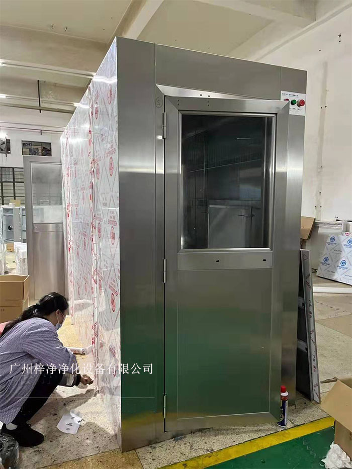 風淋室可能會遇到各種問題，影響風淋室正常運作和潔凈室的整體環境。