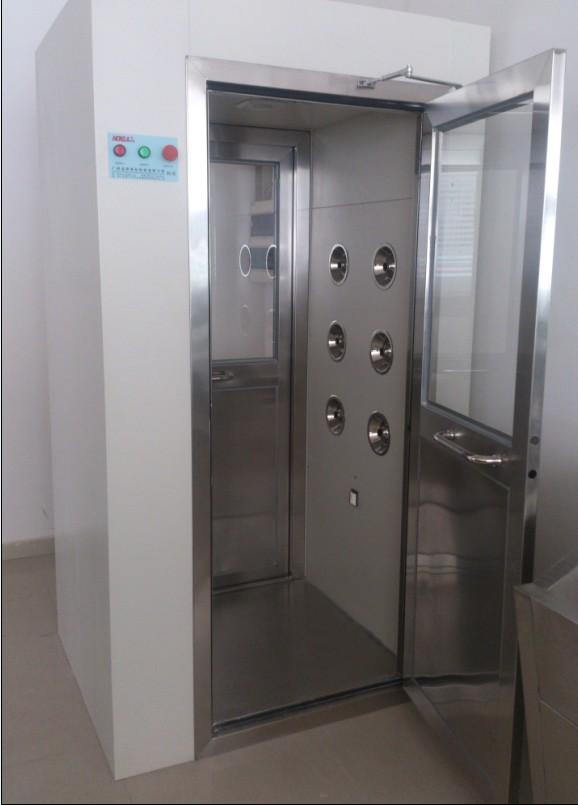 凈水機(jī)隔膜增壓水泵生產(chǎn)車間風(fēng)淋室 凈水機(jī)隔膜增壓水泵生產(chǎn)車間風(fēng)淋室