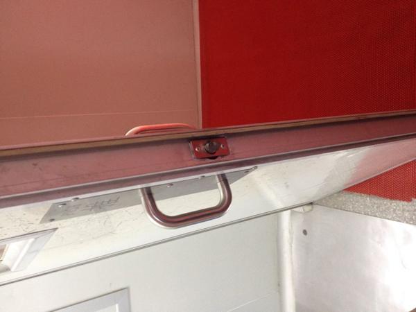 彩鋼板風(fēng)淋門(mén) 彩鋼板風(fēng)淋門(mén)